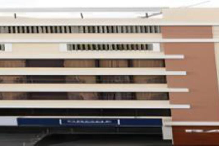 Radhe Suites