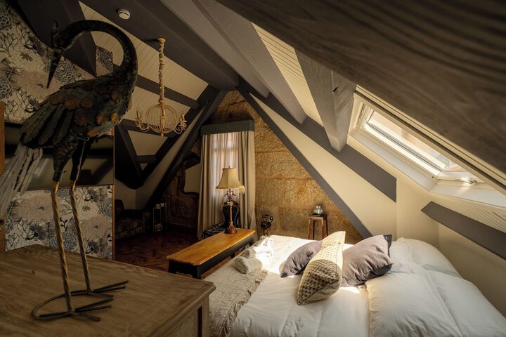 Room 3 of 68