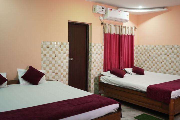 Room 3 of 33