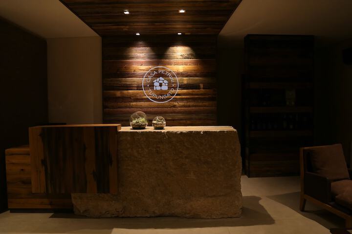 Hotel Interior 2 of 43