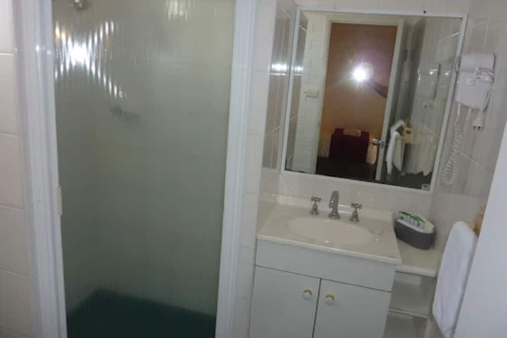 Clean Restrooms