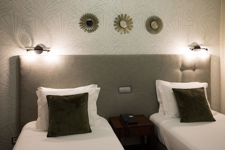 Room 17 of 51