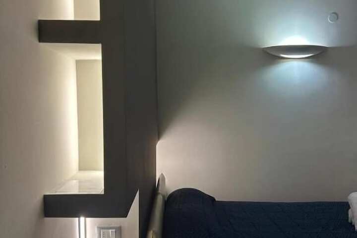 Room 22 of 54