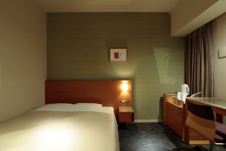 Room 15 of 75
