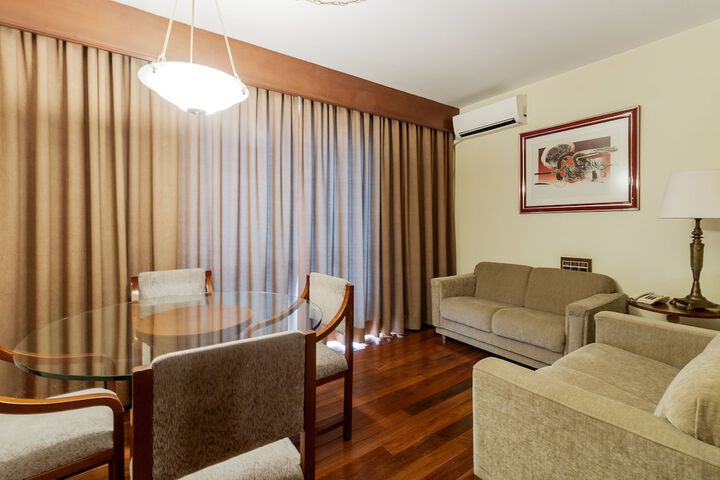 Room 45 of 132