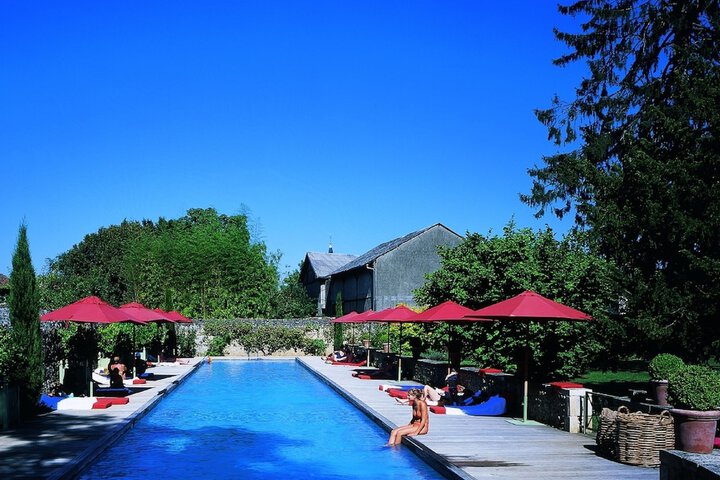 Pools & Facilities