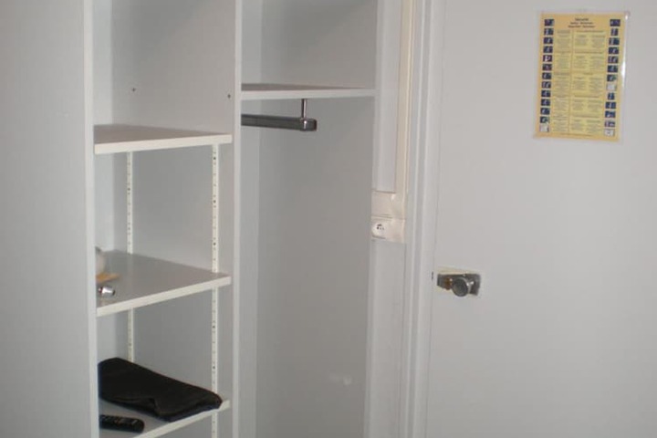 Room 10 of 45