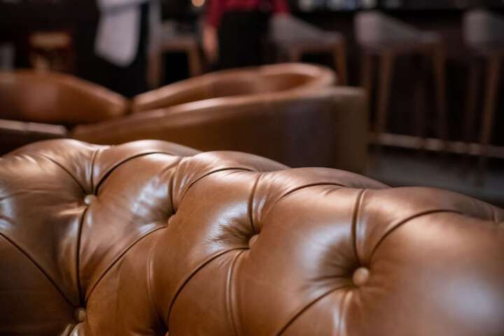 Lounge 172 of 277