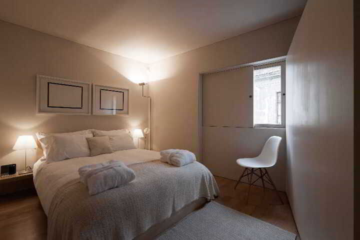 Room 3 of 7