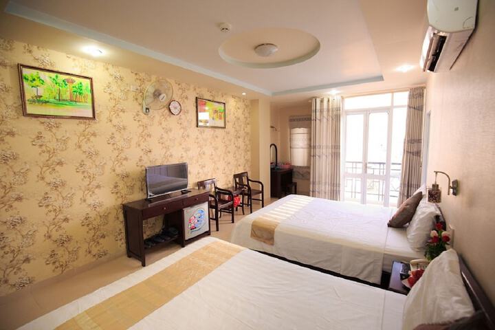 Room 14 of 40