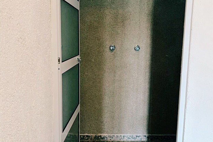 Room 12 of 14