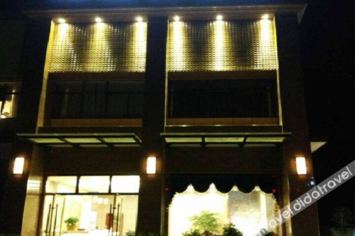 Dingcheng Hotel