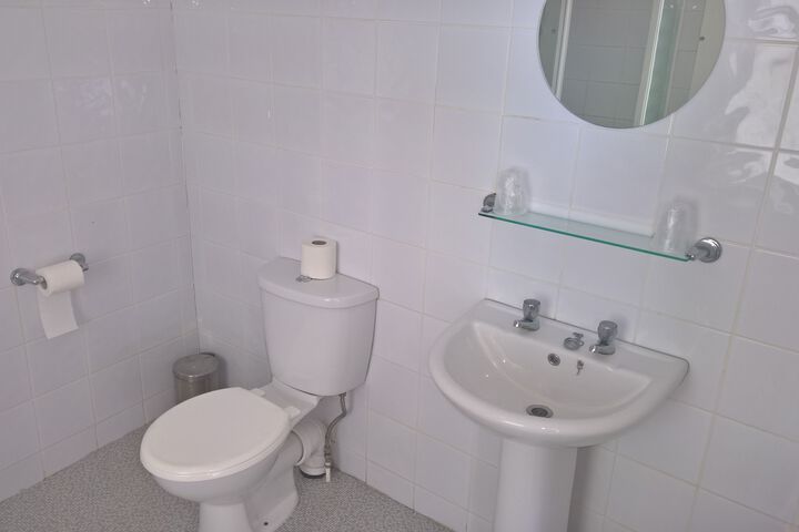 Room 5 of 30