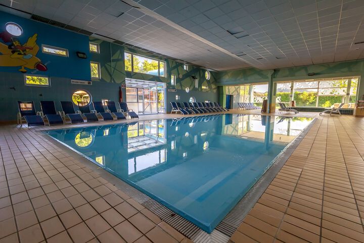 Hotel with Pool