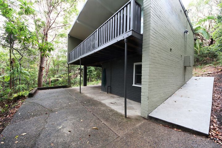 Property Grounds 11 of 13