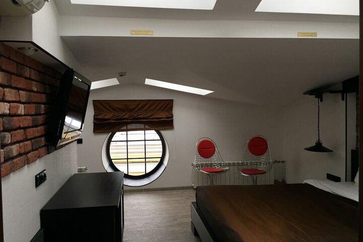 Room 7 of 58
