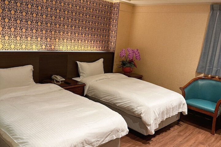 Room 14 of 46