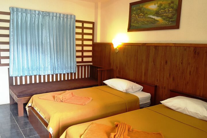 Room 16 of 81