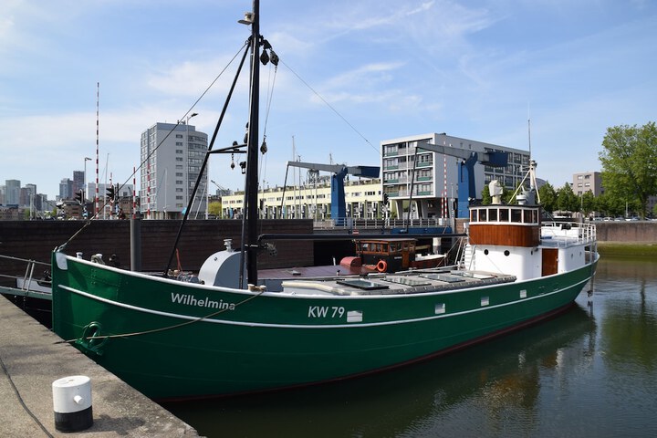 Boathotel Rotterdam Wilhelmina in Rotterdam