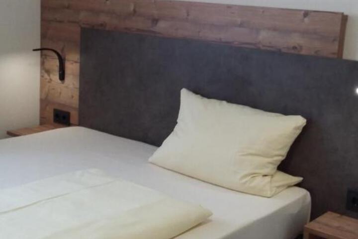 General 2 of 52