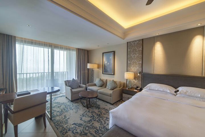 Room 44 of 109