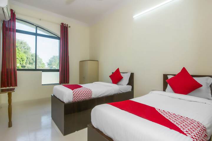 Room 15 of 24