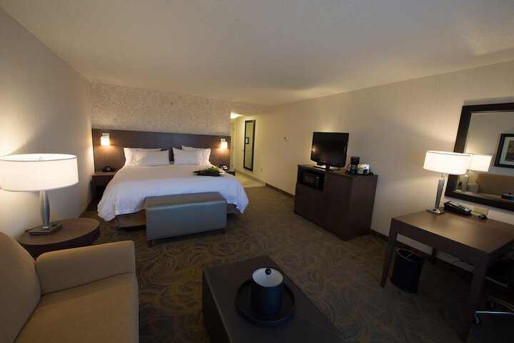 Room 14 of 90