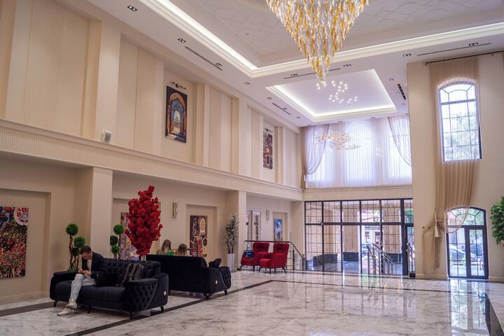 Hotel Interior 5 of 24