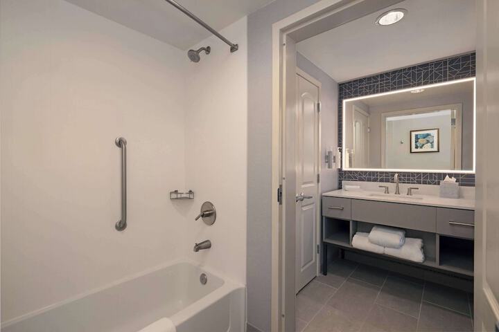 Bathroom shower