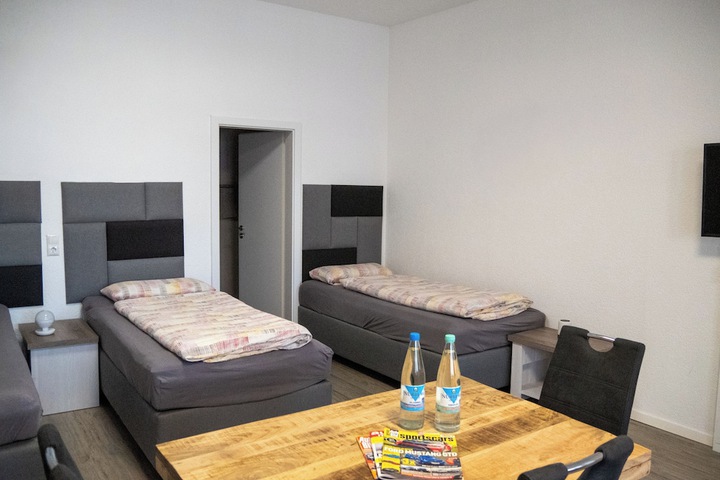Room 18 of 44
