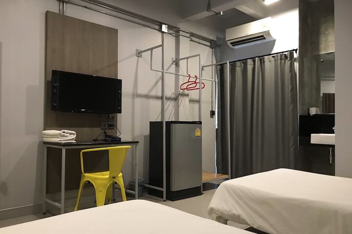 Room 16 of 58