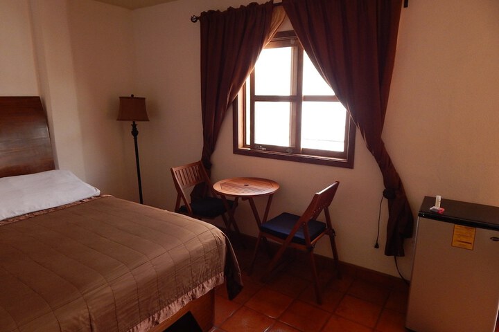 Room 5 of 27