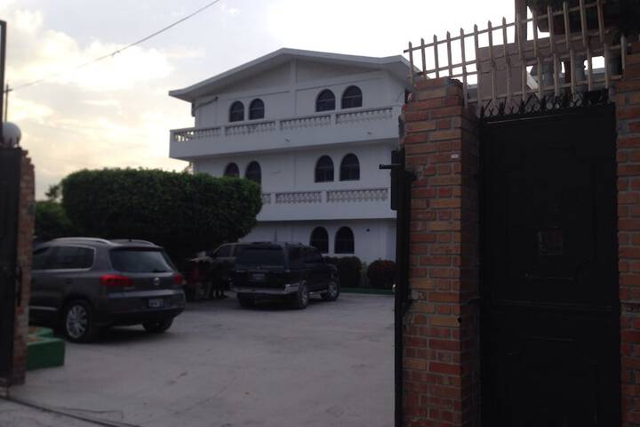 Hotel 14 of 16