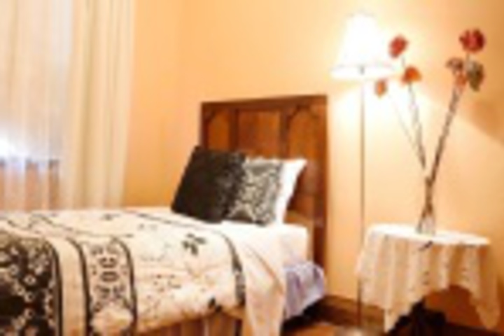 Room 17 of 360