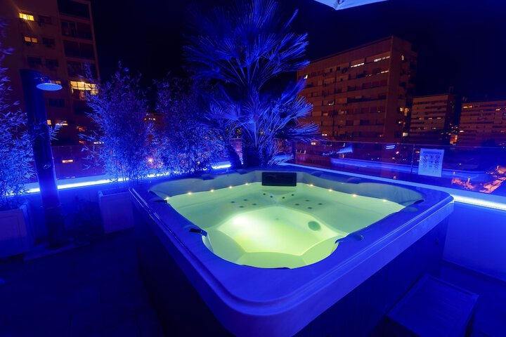Hotel 79 of 82