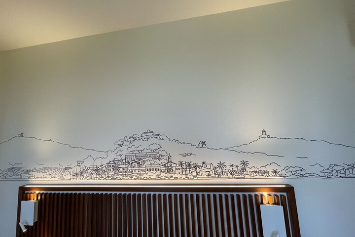 Room 12 of 35