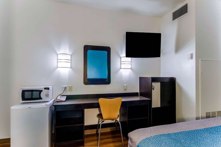 Room 18 of 56