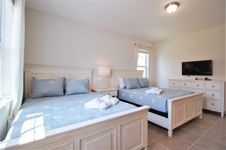 Eight Bedrooms With Private Pool &  Grill in Kissimmee, FL