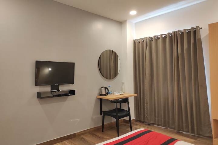 Room 5 of 29