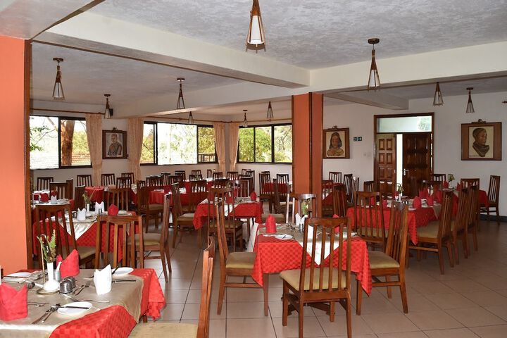 Dining 147 of 194