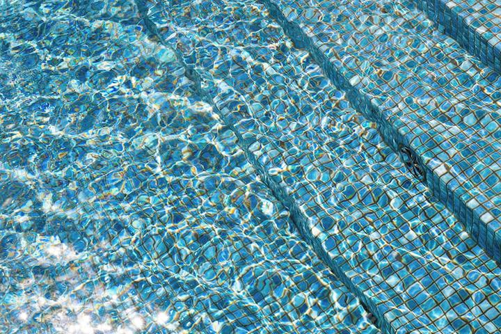 Pool 60 of 78