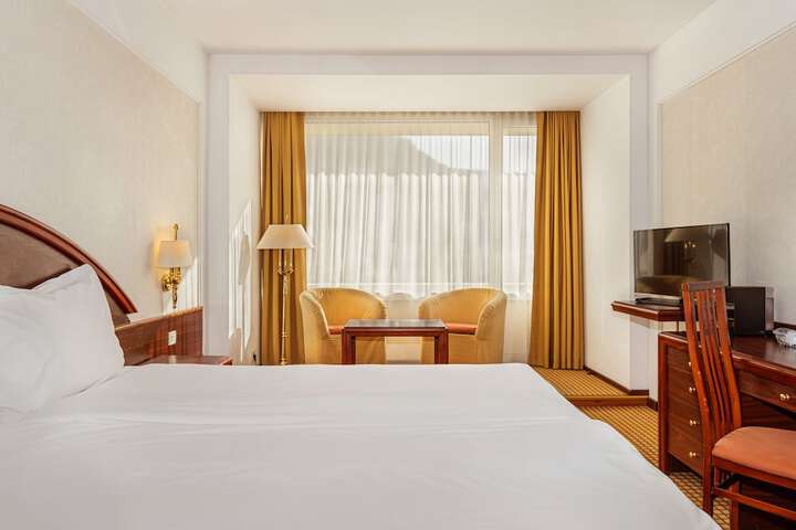 Room 30 of 91