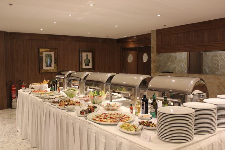 Dining 62 of 81