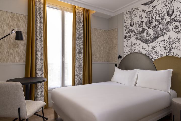 Room 10 of 45