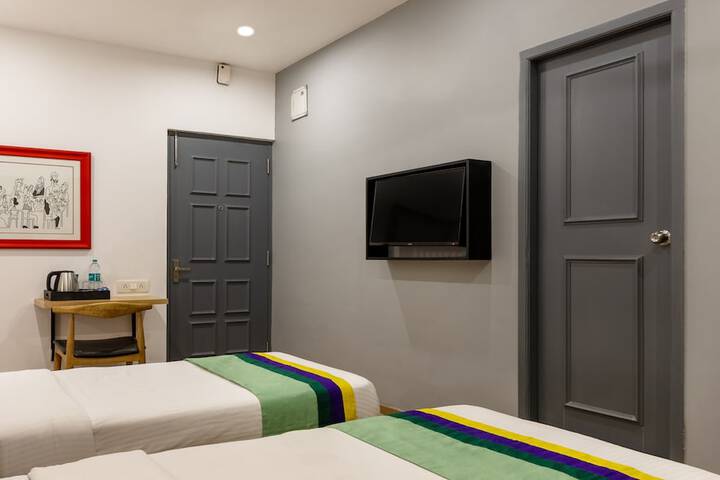 Room 22 of 35