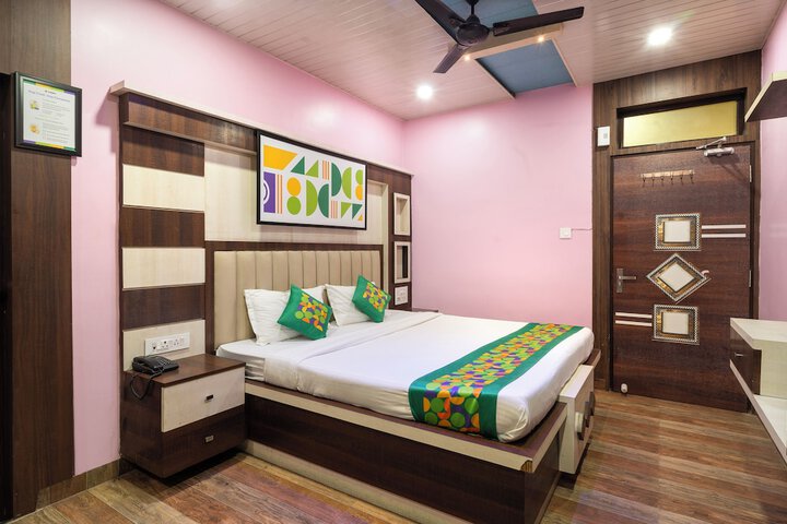 Room 10 of 46