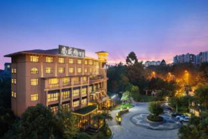 East Hotel