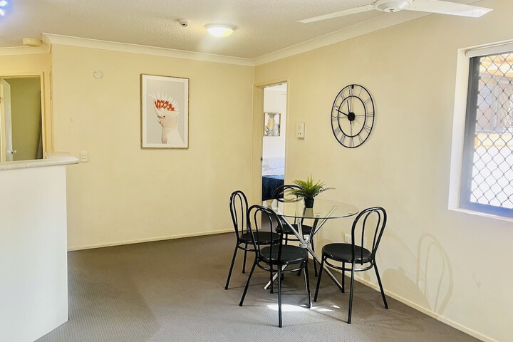 Room 12 of 30