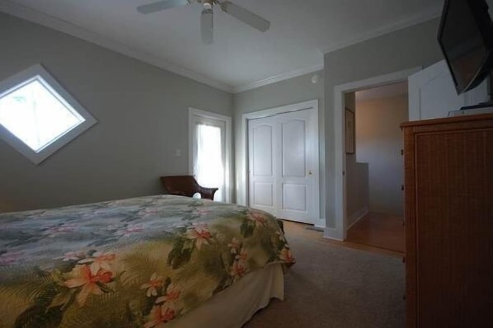 Room 26 of 92