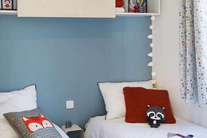 Room 30 of 182